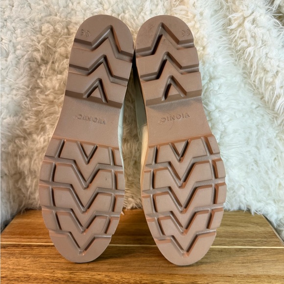 Vionic Kensley women’s  loafer size 8.5 - Picture 10 of 14